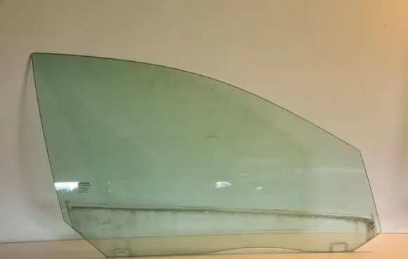Volvo V70 Front door window glass four-door DOT57M53AS2 E000186 43R001106