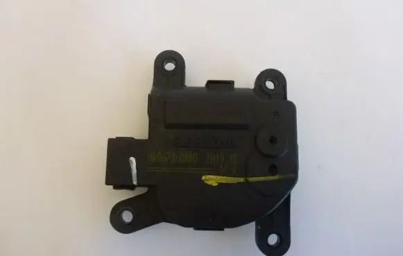 Hyundai i20 (PB PBT) A/C air flow flap actuator/motor 40073-0880