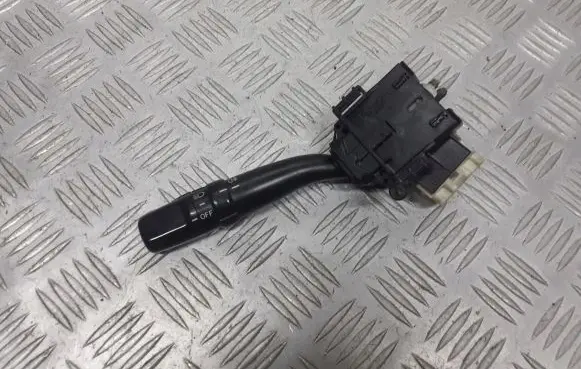 Toyota Avensis Verso Indicator stalk