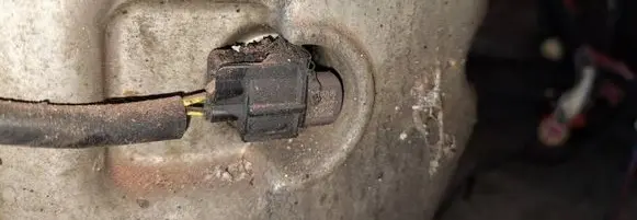Fuel injector