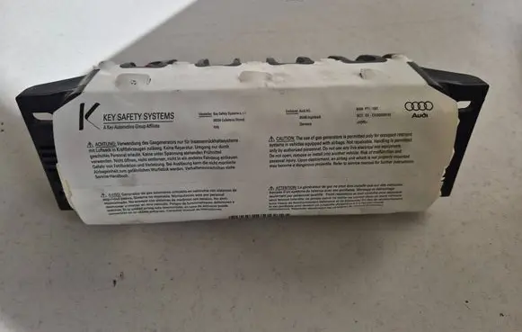 Audi Q7 4L Passenger airbag J71L071959 1003862