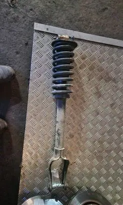 Jeep Grand Cherokee Front shock absorber with coil spring
