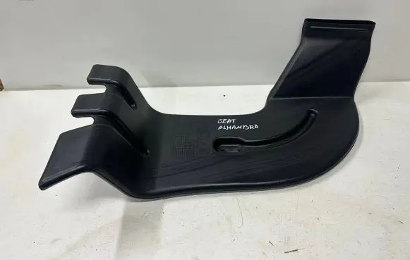 Seat Alhambra (Mk2) Cabin air duct channel 7N0819802A 7N0819806A