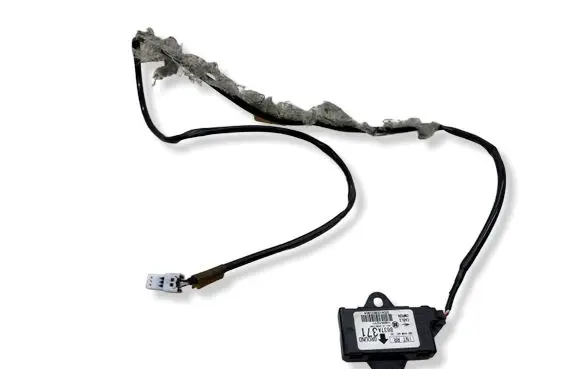 Mitsubishi Outlander Aerial antenna amplifier 8637A371