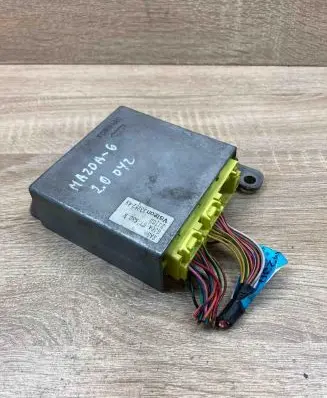 Mazda 6 Airbag control unit/module GJ6A57K30B 2J10D 3326249