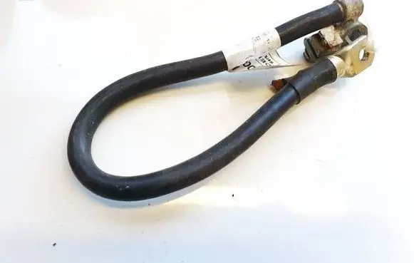 Mercedes-Benz E W211 Positive cable (battery) 
