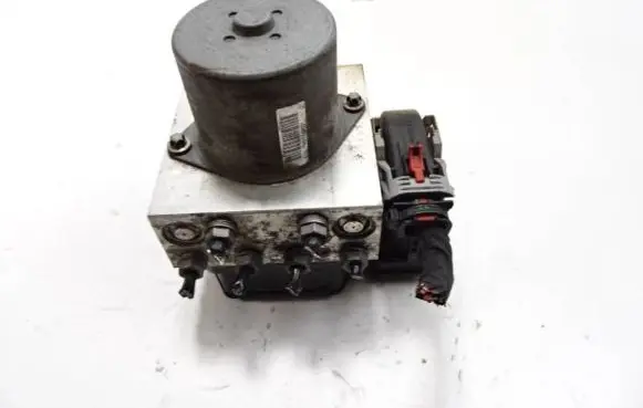 Volkswagen PASSAT B7 ABS Pump 3AA614109AF 54085620T 17654055