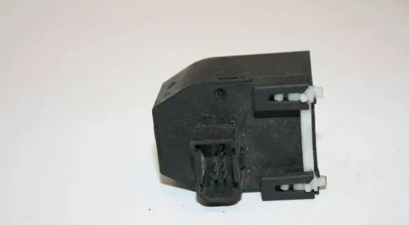 Audi A4 S4 B5 8D Wing mirror switch 8D0959565A