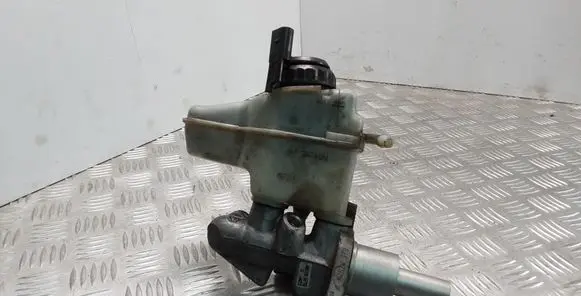 Volkswagen Golf VI Master brake cylinder 1K0945459