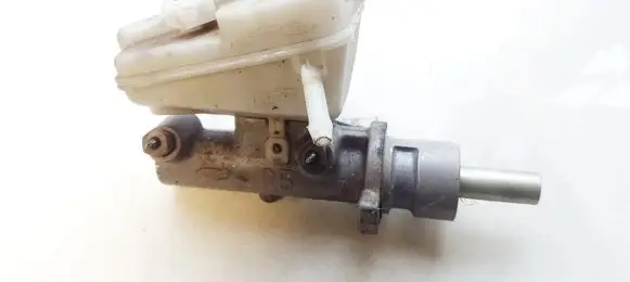 Ford Mondeo MK II Master brake cylinder 21029099 l481381