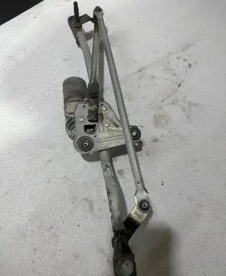 Volvo XC60 Front wiper linkage and motor 30753513 3397020952