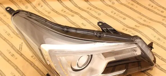 Subaru Forester SJ Headlight/headlamp 10060311