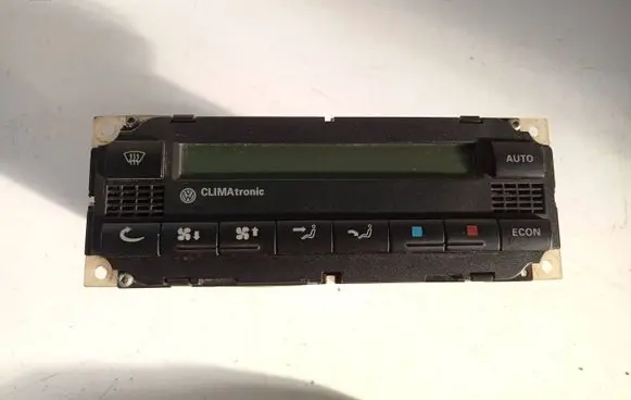 Volkswagen PASSAT B5 Climate control unit 3B1907044B