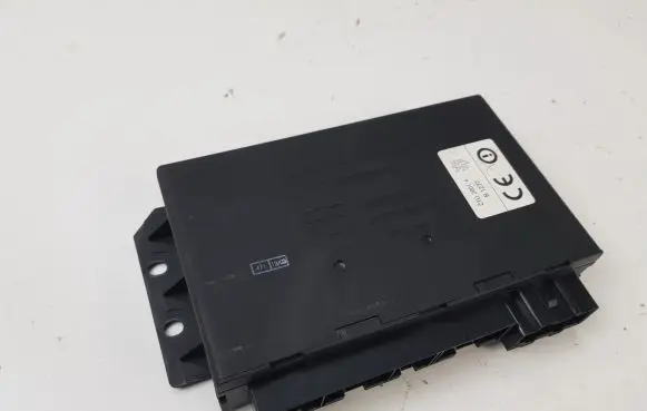 Audi A6 S6 C5 4B Comfort/convenience module 4B0962258
