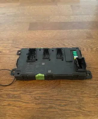 BMW 4 F36 Gran coupe SAM control unit 9866980 00000E48 A2C30450228