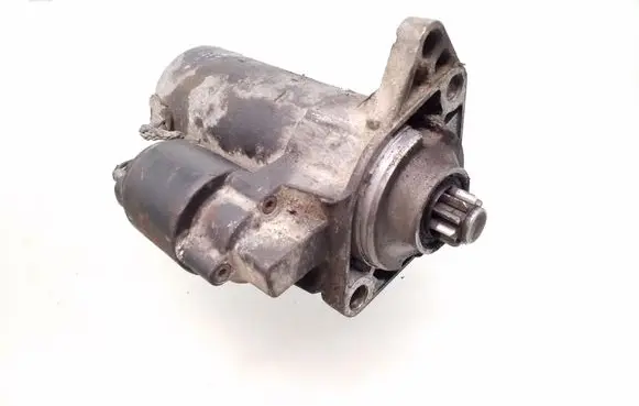 Volkswagen Golf IV Starter motor 0001125005 020911023P
