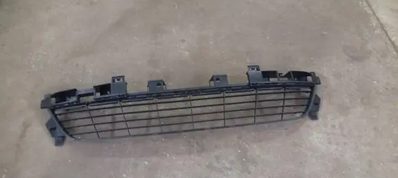 Renault Scenic III - Grand scenic III Front bumper lower grill 622540016R