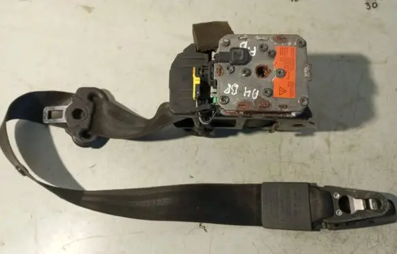 Audi A4 S4 B8 8K Front seatbelt 8K1857706K