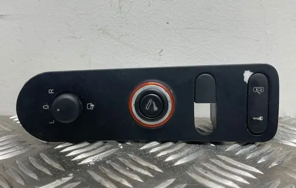 Seat Altea Mirror switch trim 