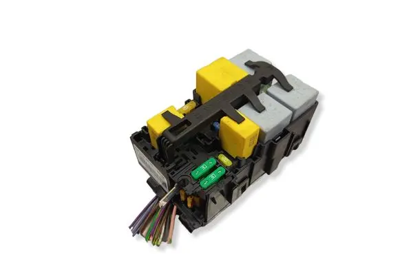 Citroen C4 II Picasso Fuse module 9806192580 2010EC0V01 666527