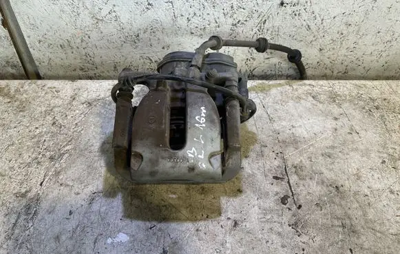 Mercedes-Benz GL X166 Rear brake caliper
