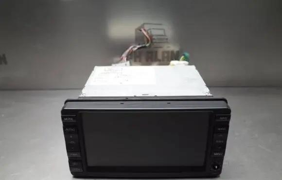 Peugeot 4007 Radio/CD/DVD/GPS head unit 8750A138