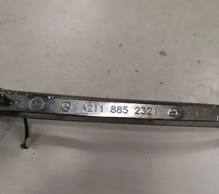 Mercedes-Benz E W211 Front bumper splitter molding A2118852321