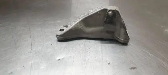 BMW 5 E60 E61 Fuel pump bracket 7804376 24168110