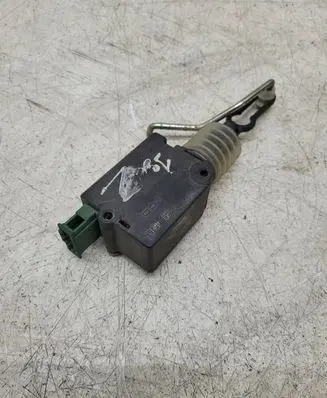 Audi A4 S4 B5 8D Central locking motor 8D9962115A