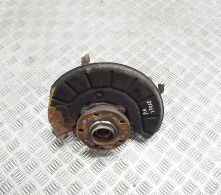 Audi Q3 8U Front wheel hub 5N0400054AD