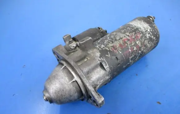 Opel Zafira A Starter motor