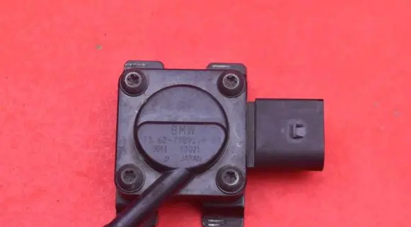 BMW 5 E60 E61 Sensor 7789219