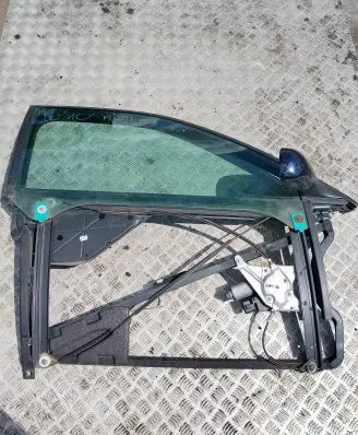 Audi A3 S3 8P Front door coupe window/glass frame 