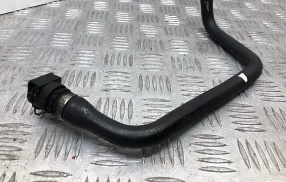 BMW 5 F10 F11 Engine coolant pipe/hose