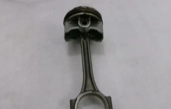Peugeot 208 Piston with connecting rod 9670284880