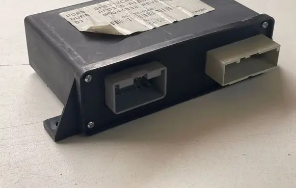 Jaguar XF X250 Hand brake control module 8W832C496AB 90044032 AA0315A100AB