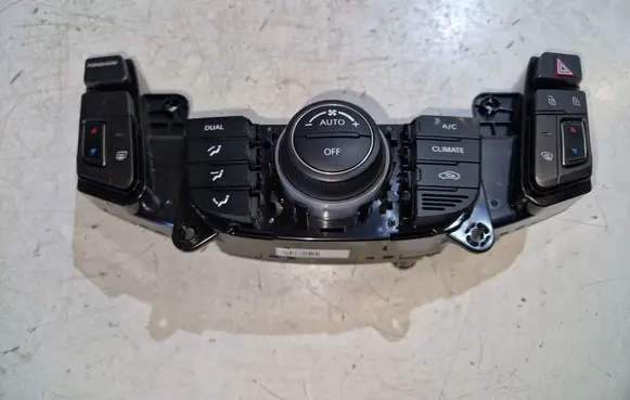 Hyundai i40 Climate control unit 972503ZXXX