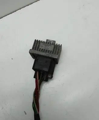 Renault Clio II Glow plug pre-heat relay 7700115078 BED712