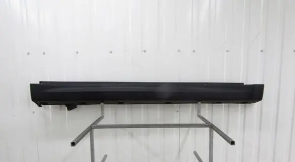 Suzuki Vitara (LY) Front sill (body part) 77231