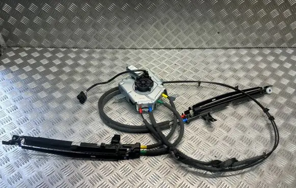 BMW 5 F10 F11 Curtain motor 7232773