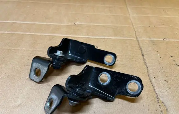 Ford Escape IV Front door upper hinge H1BB-A22801-AD H1BBA22801AD