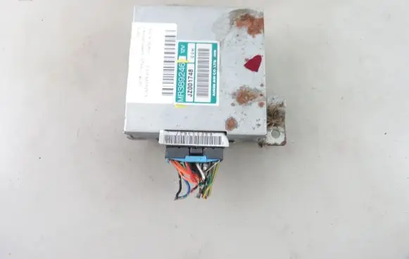 Mitsubishi Pajero Pinin Gearbox control unit/module MR389246