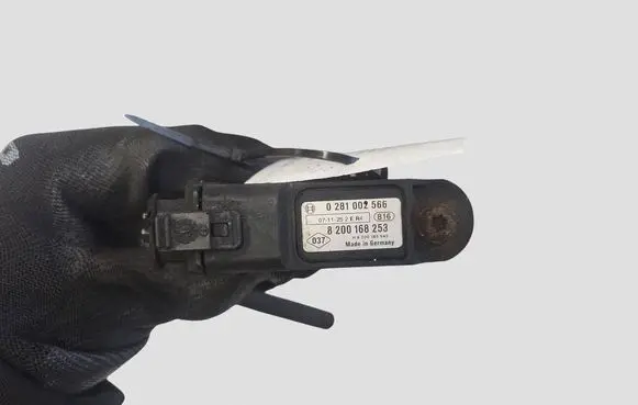 Renault Trafic II (X83) Air pressure sensor 0281002566 8200168253