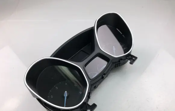 Ford Focus Speedometer (instrument cluster) BM5T10849CL
