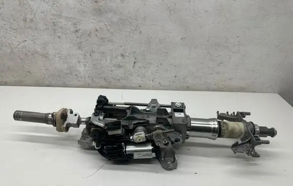 BMW 6 F06 Gran coupe Steering wheel axle set 6788155