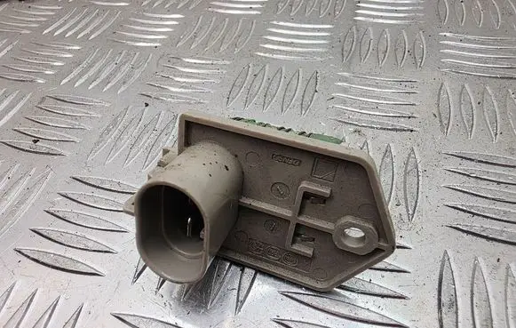 Alfa Romeo Giulietta Coolant fan relay 
