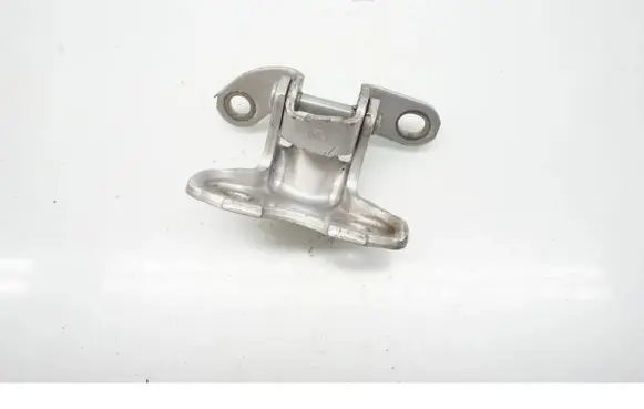 Lexus CT 200H Rear door upper hinge 