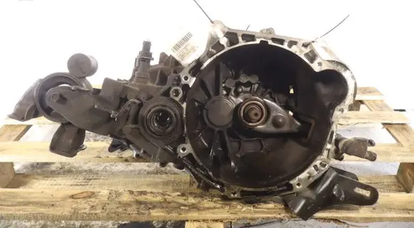 KIA Ceed Manual 5 speed gearbox T9W5F