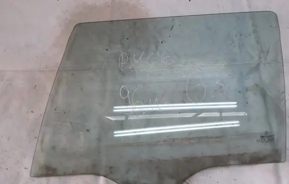 Peugeot 406 Rear door window glass