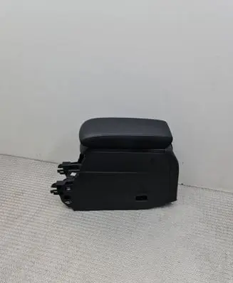 Peugeot 208 II Armrest 9825563280 8231533800 823153380